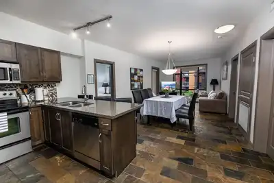 Image de 💫 Lake Resort upgraded spacious dream vacation home with Gym near beach