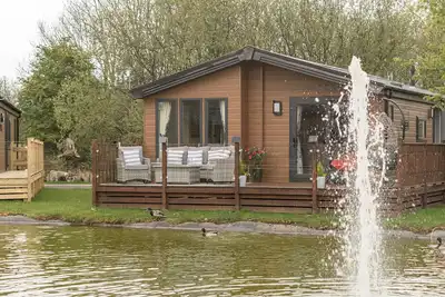 Image de Loluke Lodge On The Lake, family friendly, with a garden in Carnforth