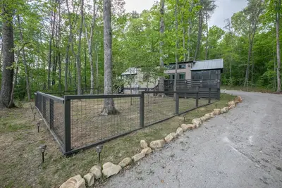 Image de Wildwood Den at The Retreat at Water's Edge