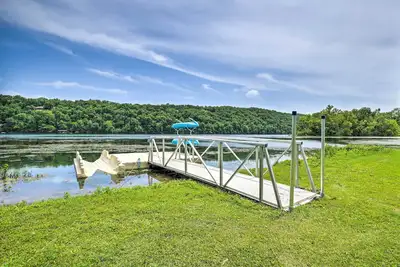 Image de Fire Pit, Hot Tub & Dock: Home in Rockaway Beach