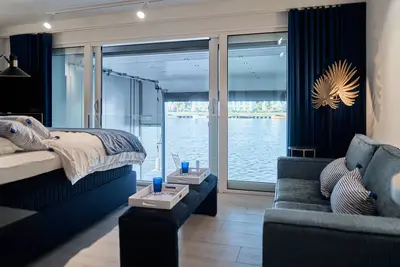 Image de Captains Boathouse Studio