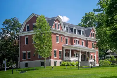 Image de Boutique Hotel in the Heart of Charming Finger Lakes Village- King Room