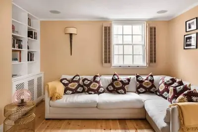 Image de Murphys House -Maison-Salle de bain privée séparée-Vue ville