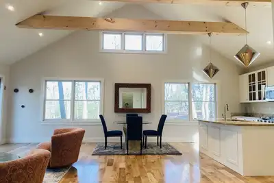 Image de Reset and Relax in Luxury Cottage