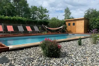 Image de Agréable villa de 8 Personnes - Piscine Chauffée - Climatisée