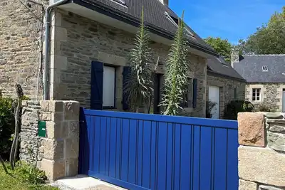 Image de Maison en granit typique rénovée, 300 m de la plage des Curés