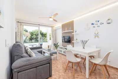 Image de Nano’s Beach House cozy holiday apartment next to Cala Marcal in Porto Colom