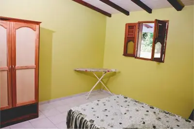 Image de A 15 minutes des plus belles plages! Grand appartement bien aéré