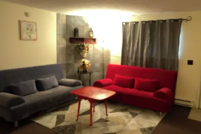 Cozy 1-bedroom condo in charming North Conway with charming natural beauty