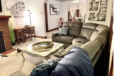 Image de Ritchie’s Historic City Stadium House