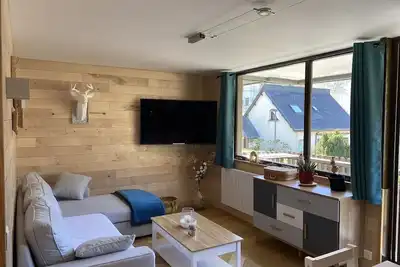 Image de Cap#Detente appt cosy, lumineux, tout confort avec une belle vue sur le  Capucin