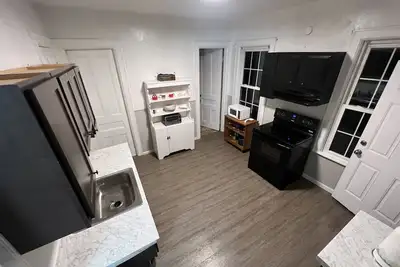 Image de Spacious 6bd/2ba Colonial Style House - Dt Geneva