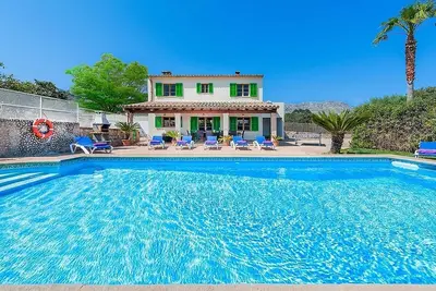 Image de Large Countryside Villa, A\/C, Private Pool just 10 mins from 3 Fantastic Resorts in Pollenca!