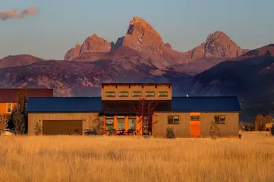 Image de Enjoy the Quiet Side of the Beautiful Tetons-Hot Tub/Steamer