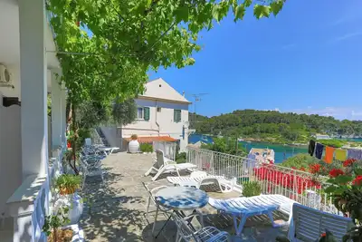 Image de Faros Octo: Gaios Guest House, 2 adults, near the beach