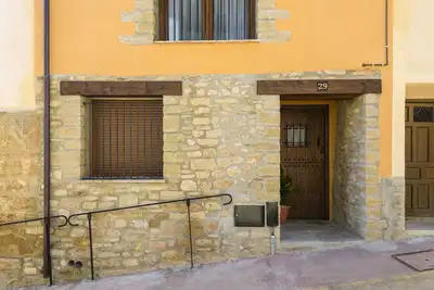 Magnifique maison de vacances avec Wifi, Tv, balcon, animaux admis, vue panoramique et parking