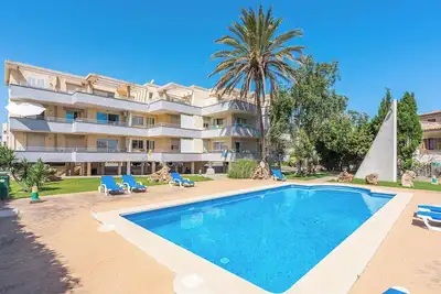 Image de Appartement de vacances \"Veleta ll\" près de la mer avec vue sur la mer, piscine partagée et Wi-Fi