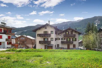 Image de Appartement \"Rin Star Livigno\" avec vue sur la montagne et Wi-Fi