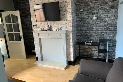 Image de Ovington Grove 3 bedrooms fully furnished kitchen and free parking apartment