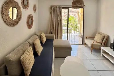 Image de Pool view 2 bedroom duplex in Castle Harbour (C204)