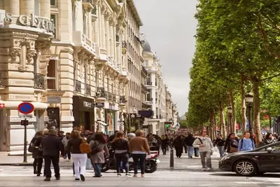 Image de A signature luxury in Avenue des Champs Elysees