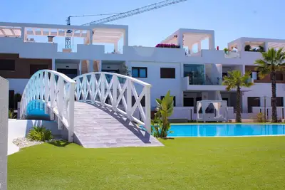 Image de Furnished apt with big terrace overlooking famous pink lake in Los Balcones