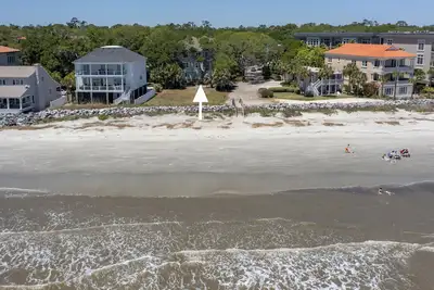 Image de Majestic Oaks, Breathtaking Sunrise Ocean Views, Shared Pool, Near the Village