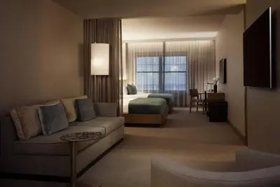 Image de Explore the Bright Lights of Broadway! 2 Great Units, Onsite Dining, Terrace!