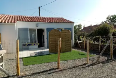 Image de Maison au calme dans une impasse Ă 5 min des plages