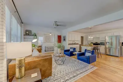 Boho Chic Earlewood Retreat