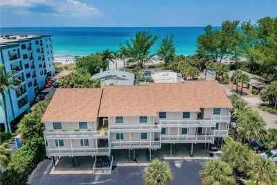 Image de Charming Barrier Island vacation rental just steps to the beach~ Sr104