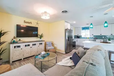 Image de Relax in the Heart of Merritt Island