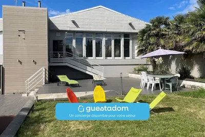 Image de Le Zen - Sauna - Piscine intérieure