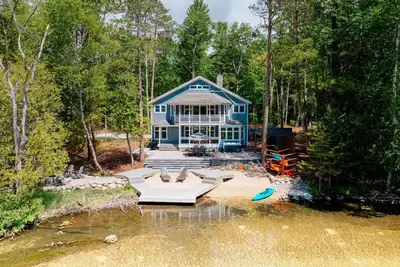Image de After Dune Delight 5br Home River Kayaks Beaches