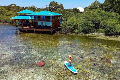 Image de Bahia Coral Lodge - EcoLodge Sur l'eau - Bocas del toro