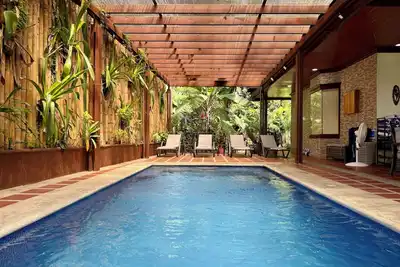 Image de Lapa Villa #2: Nature, Privacy, Heated Pool, Sauna & Beach Trail!