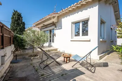 Image de Magnifique maison de vacances privée avec Wifi, climatisation, Tv, terrasse, animaux admis, parking
