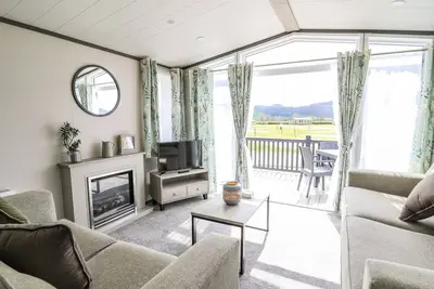 Image de Owls Meadow, romantic, character holiday cottage in Trefeglwys