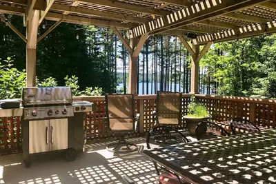 Image de Stunning Lake Views & Privacy Only Mins. to Downtown Lenox, Stockbridge, Lee.