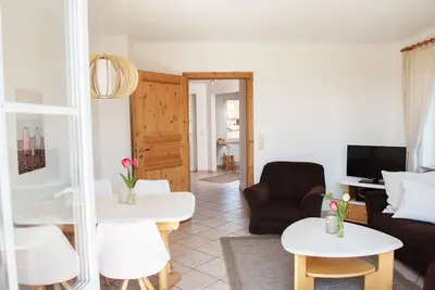 Image de Vacation apartment/apartment for 5 guests with 70m² in Fehmarn Ot Neujellingsdorf (166225)
