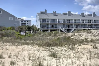 Image de Complete Renovation, Gorgeous Ocean View, Steps to the Beach, Free Activities Inc. Golf & More