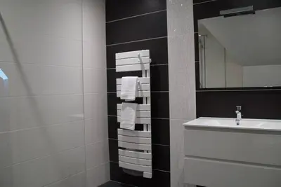 Image de Studio de charme à la ferme près de Lille, 50m² avec cuisine équipée et parking sécurisé