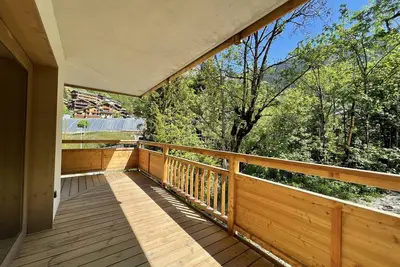 Image de Appartement moderne 4* avec 2 chambres, balcon, parking, wifi et animaux acceptés