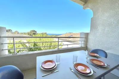 Image de Appartement 2 pièces à Porticcio avec climatisation et terrasse