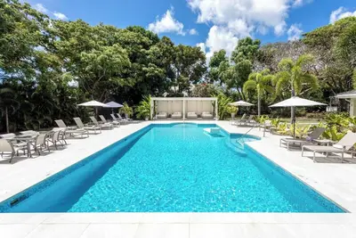 Image de Aama at Sandy Lane in St James by Personal Villas - Private Beach Club Access