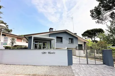 Image de Semi-detached villa Wanda with private garden