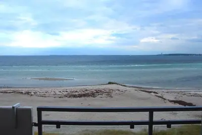Image de Sr 13 - the view far out to sea and the beach on your doorstep