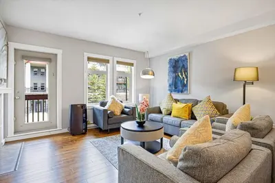 Image de The Hera by Samsara Ssr Property Management Luxury Top View 950sqf 2bedroom and
