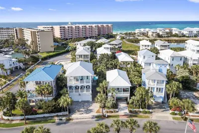 Image de Melrose Place|Private Community Beach Access|Private Pool in Destin Pointe