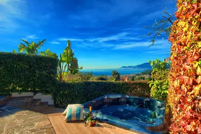 Image de Two Bedroom Apartment with Pool, Jacuzzi, A/C, WiFi and Electric Bicycles